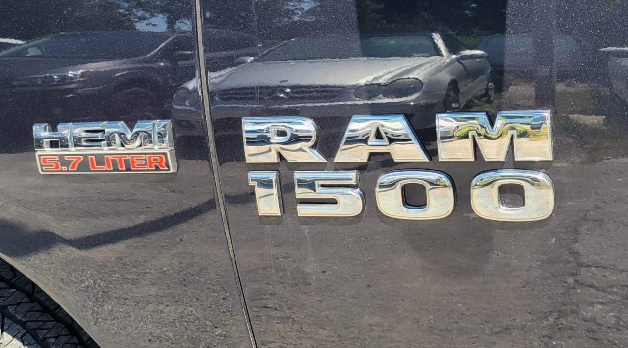 2016 RAM 1500 SLT - Photo #6