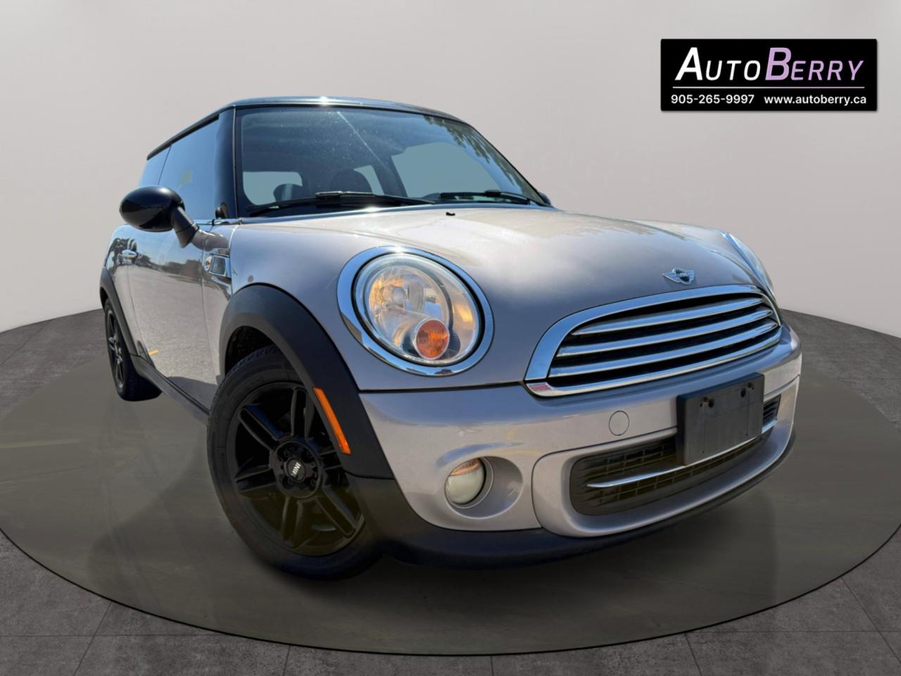 Used 2013 MINI Cooper Hardtop 2DR CPE KNIGHTSBRIDGE CLASSIC for sale in Woodbridge, ON