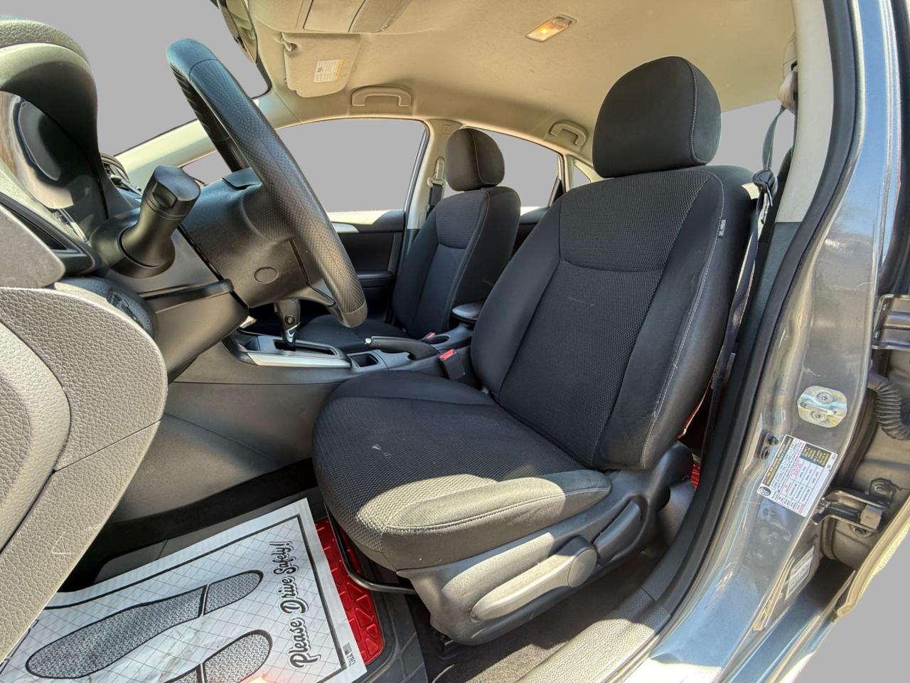 2019 Nissan Sentra S Photo