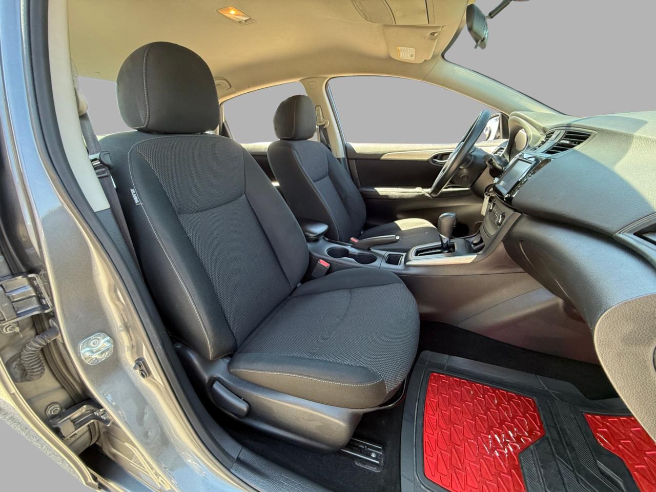 2019 Nissan Sentra S Photo