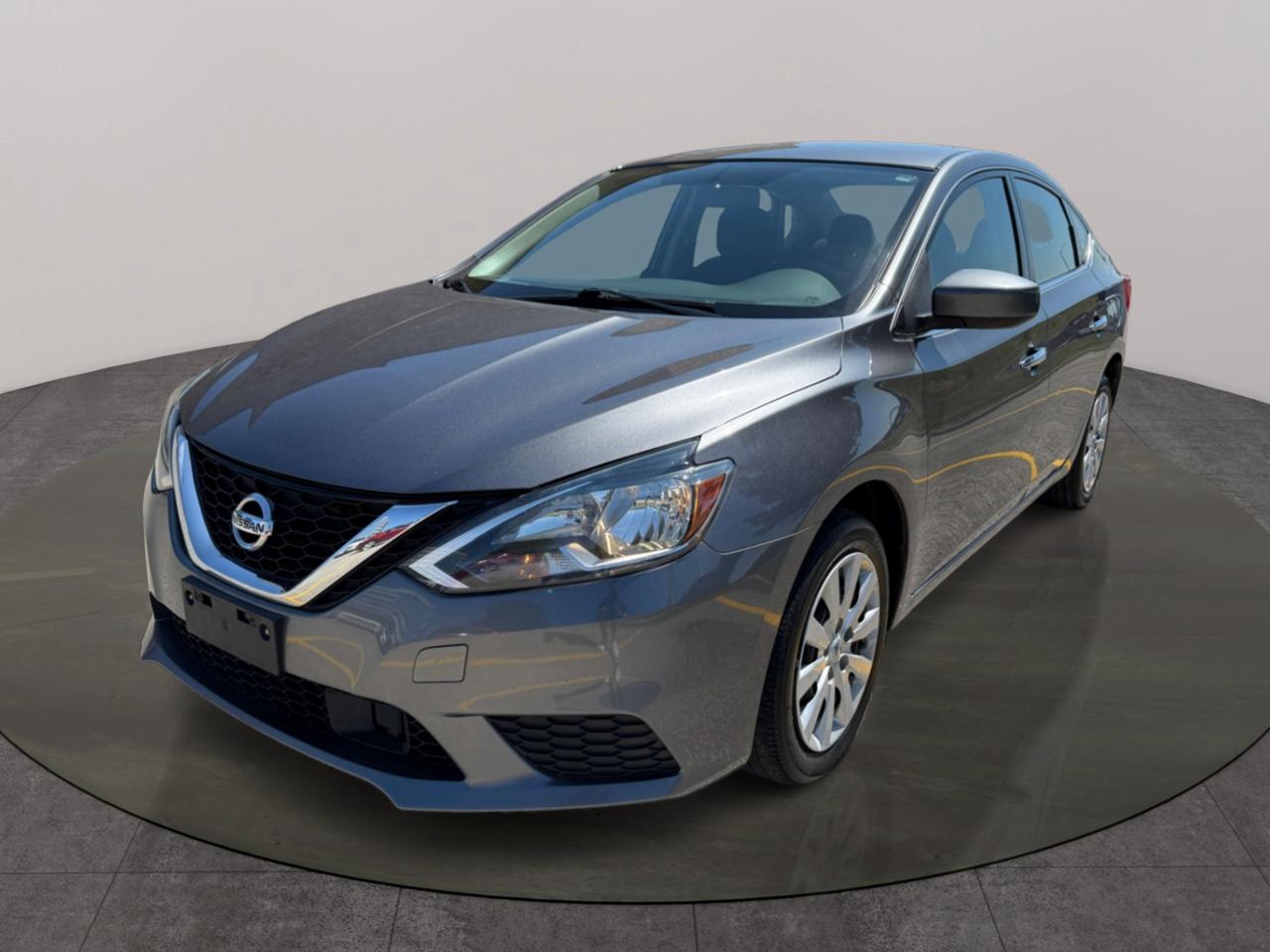 2019 Nissan Sentra S Photo3
