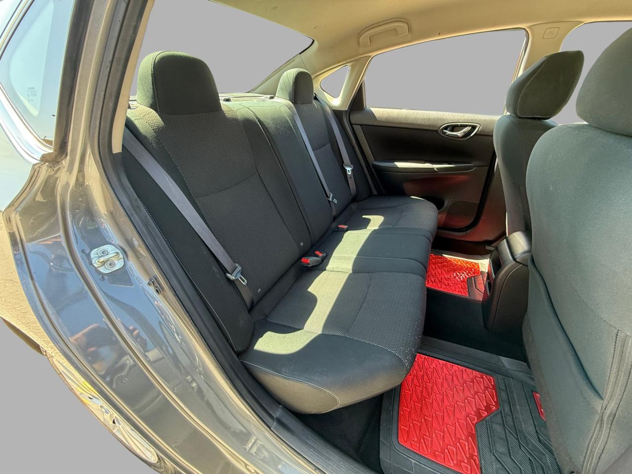 2019 Nissan Sentra S Photo