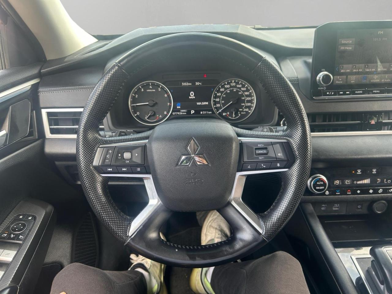 2022 Mitsubishi Outlander SE Photo