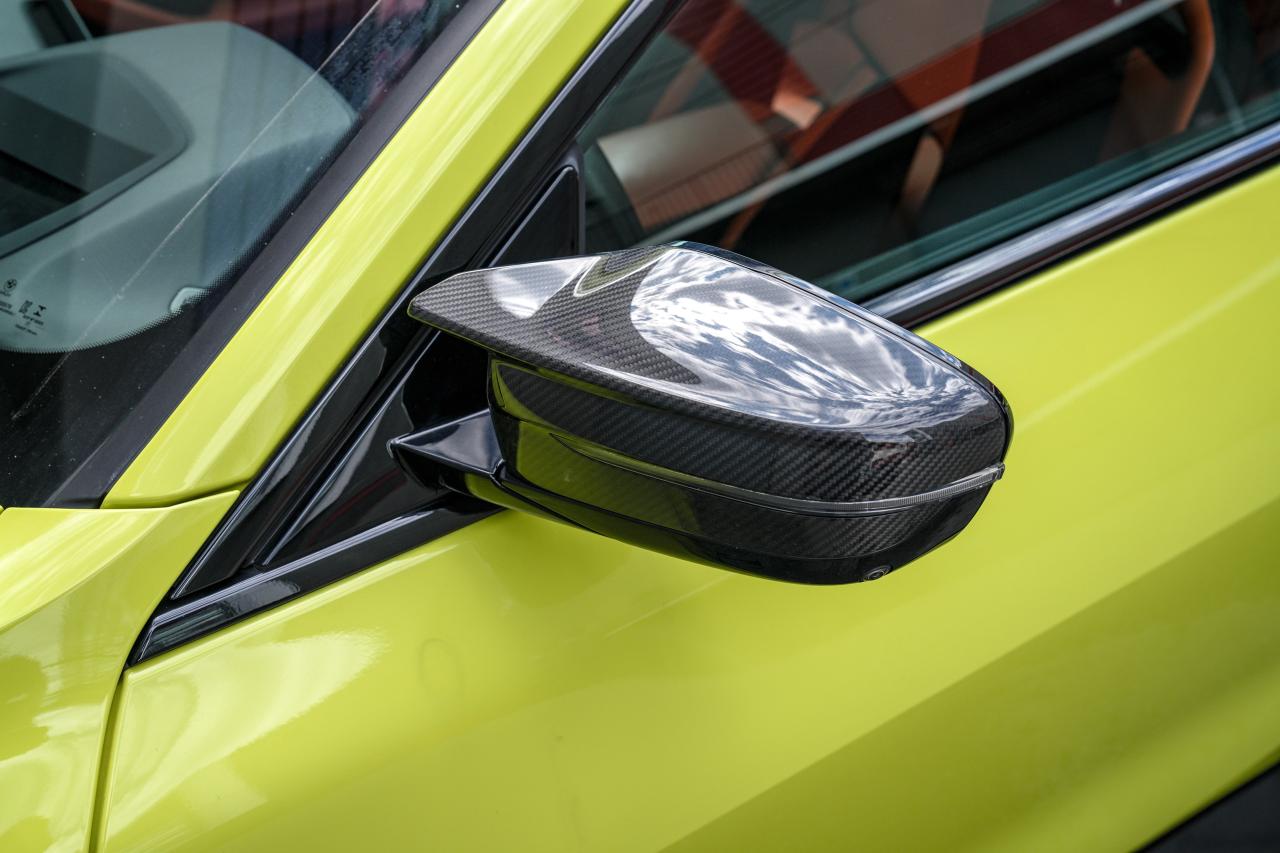 2023 BMW M4 Competition xDrive - Photo #5