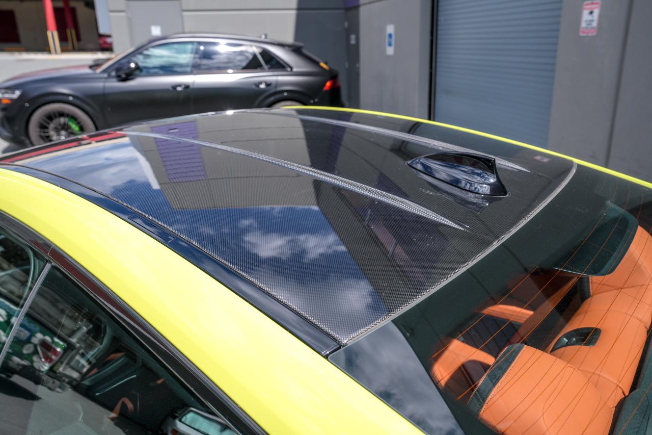 2023 BMW M4 Competition xDrive - Photo #2