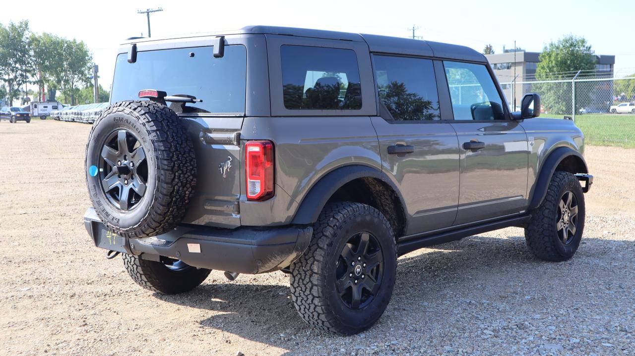 2025 Ford Bronco Big Bend Photo5