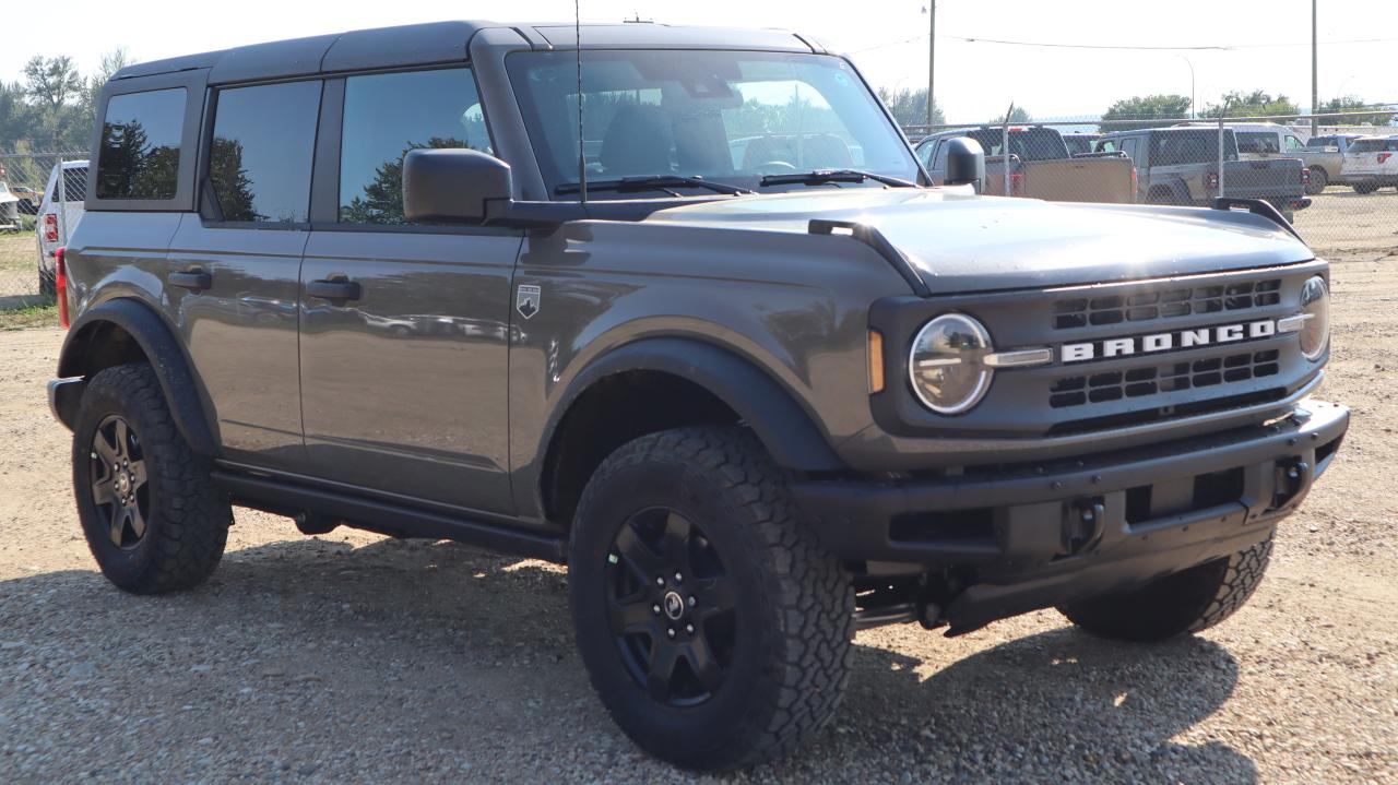 2025 Ford Bronco Big Bend Photo5
