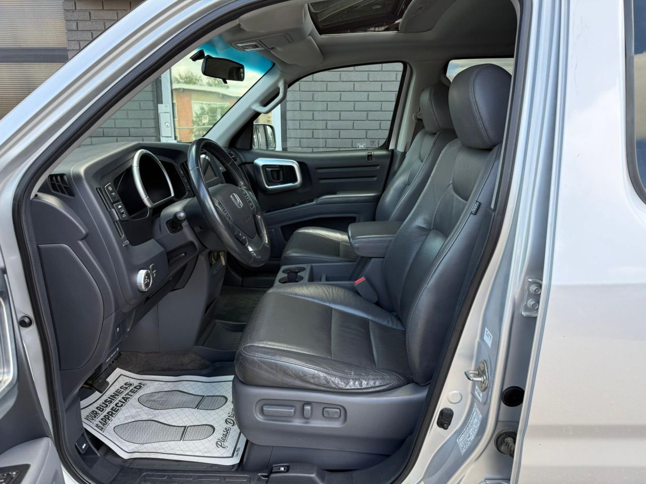 2007 Honda Ridgeline 4WD EX-L w/Moonroof & Navi | CLEAN CARFAX - Photo #17