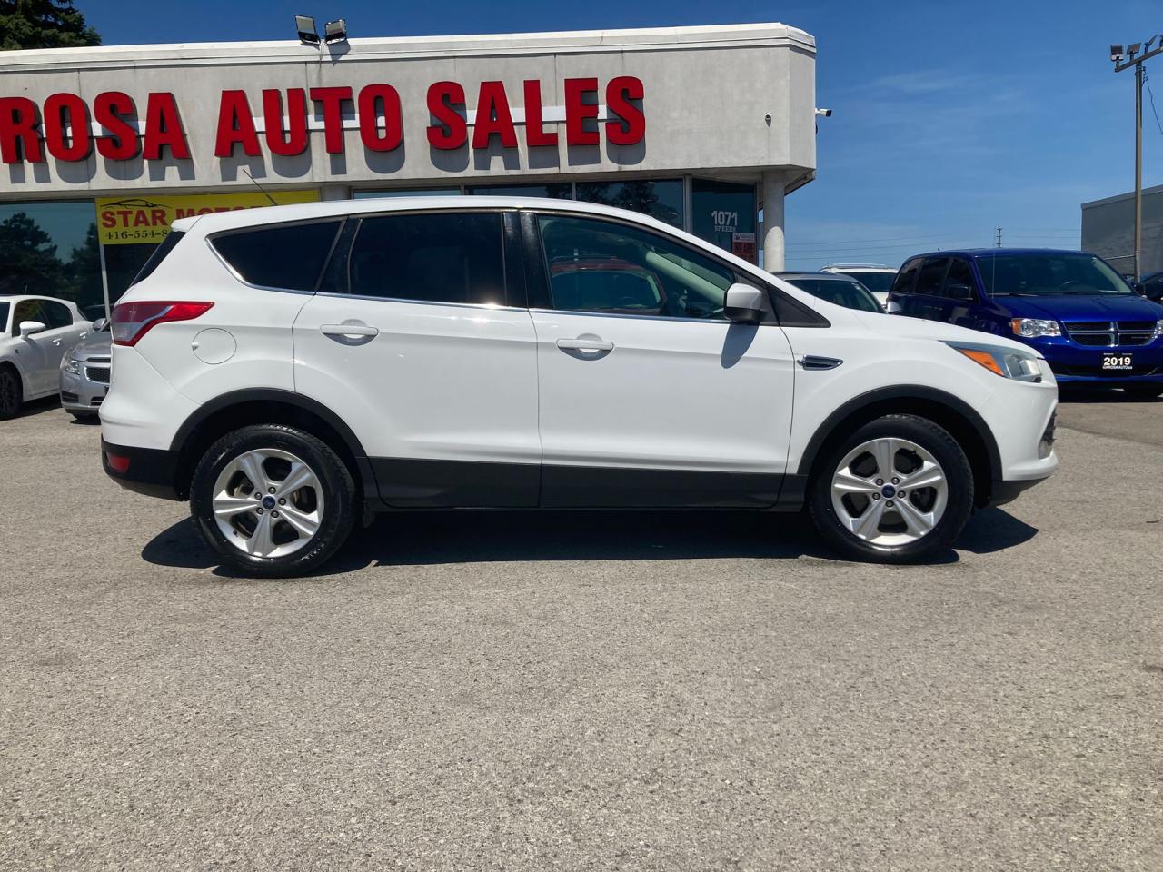 2016 Ford Escape AUTO AWD LOW KM HEATED SEATS BACKUP CAMERA B-T - Photo #8