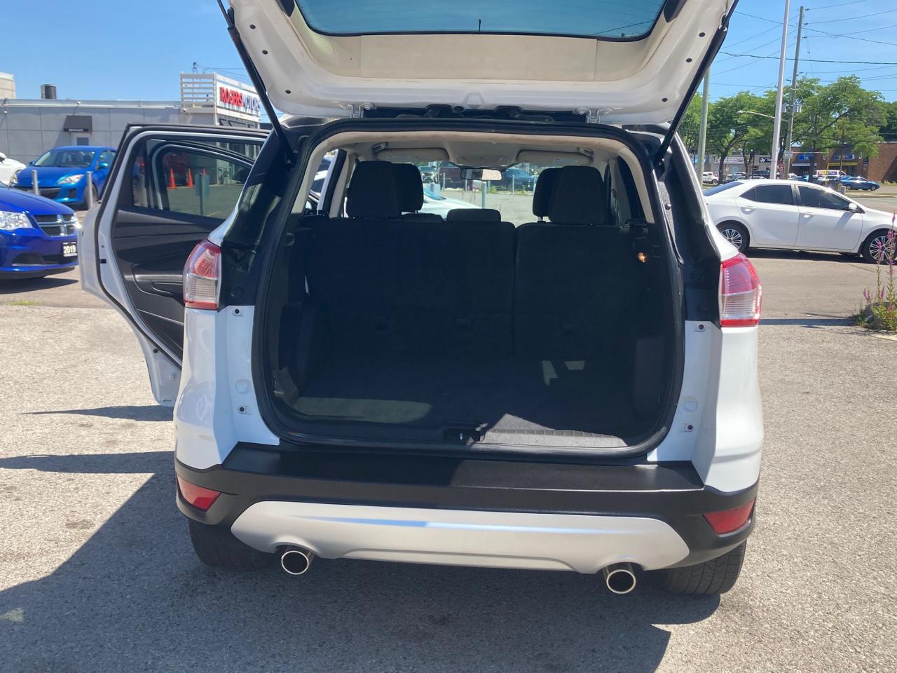 2016 Ford Escape AUTO AWD LOW KM HEATED SEATS BACKUP CAMERA B-T - Photo #11