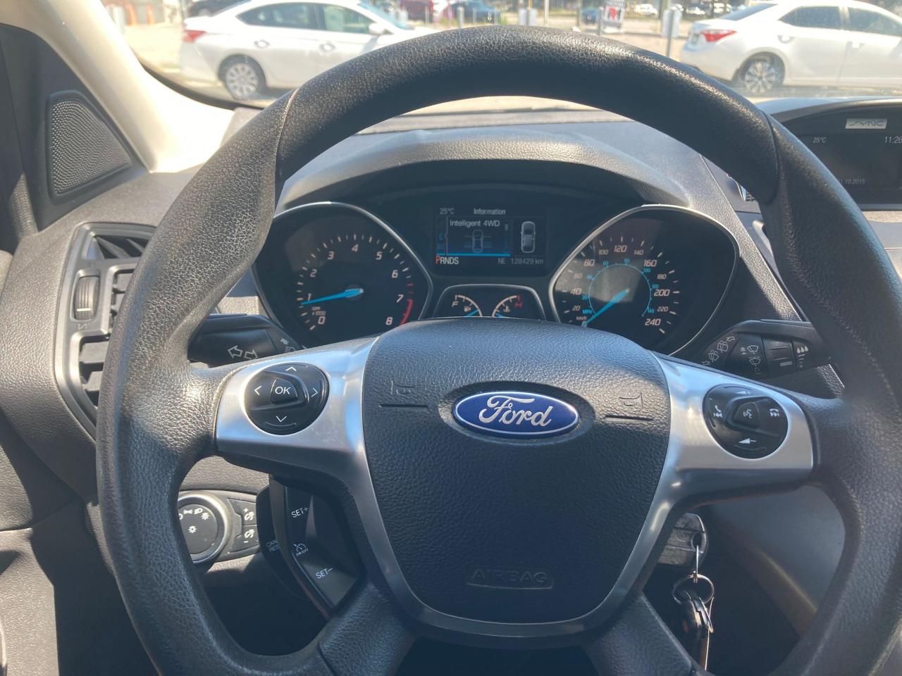 2016 Ford Escape AUTO AWD LOW KM HEATED SEATS BACKUP CAMERA B-T - Photo #14