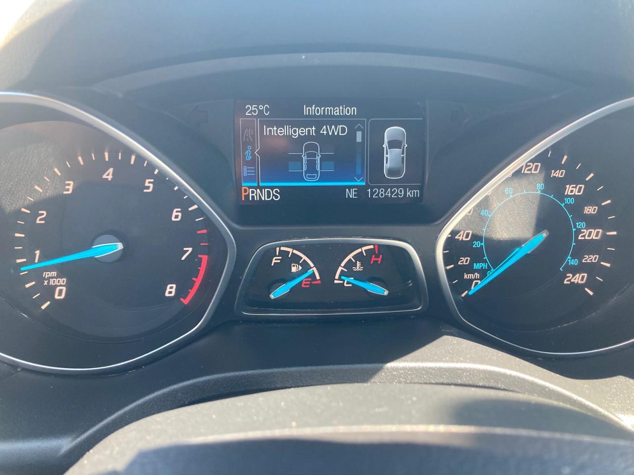 2016 Ford Escape AUTO AWD LOW KM HEATED SEATS BACKUP CAMERA B-T - Photo #15