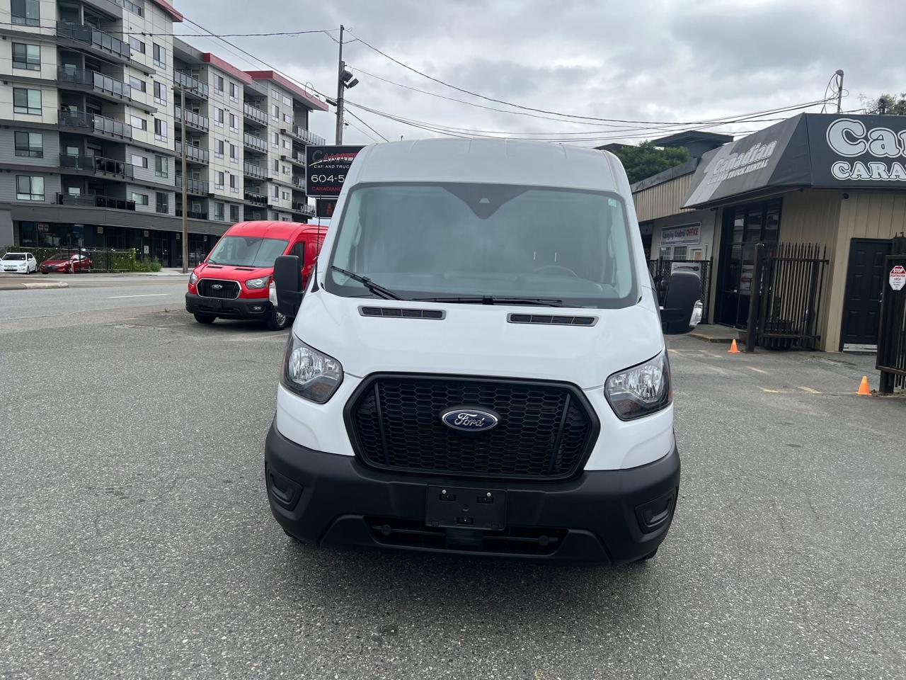 2024 Ford Transit Cargo Van T-350 148" Med Rf 9500 GVWR RWD Photo2