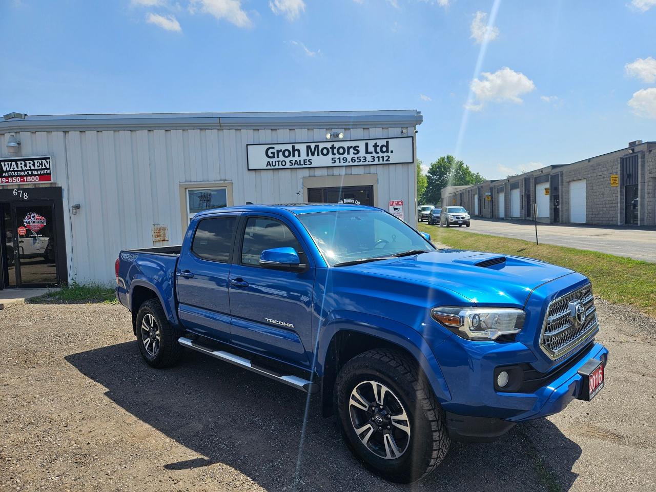 2016 Toyota Tacoma TRD Sport - Photo #5