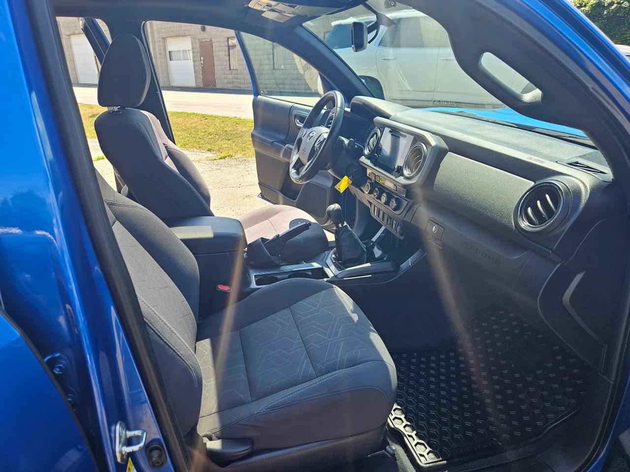 2016 Toyota Tacoma TRD Sport - Photo #10