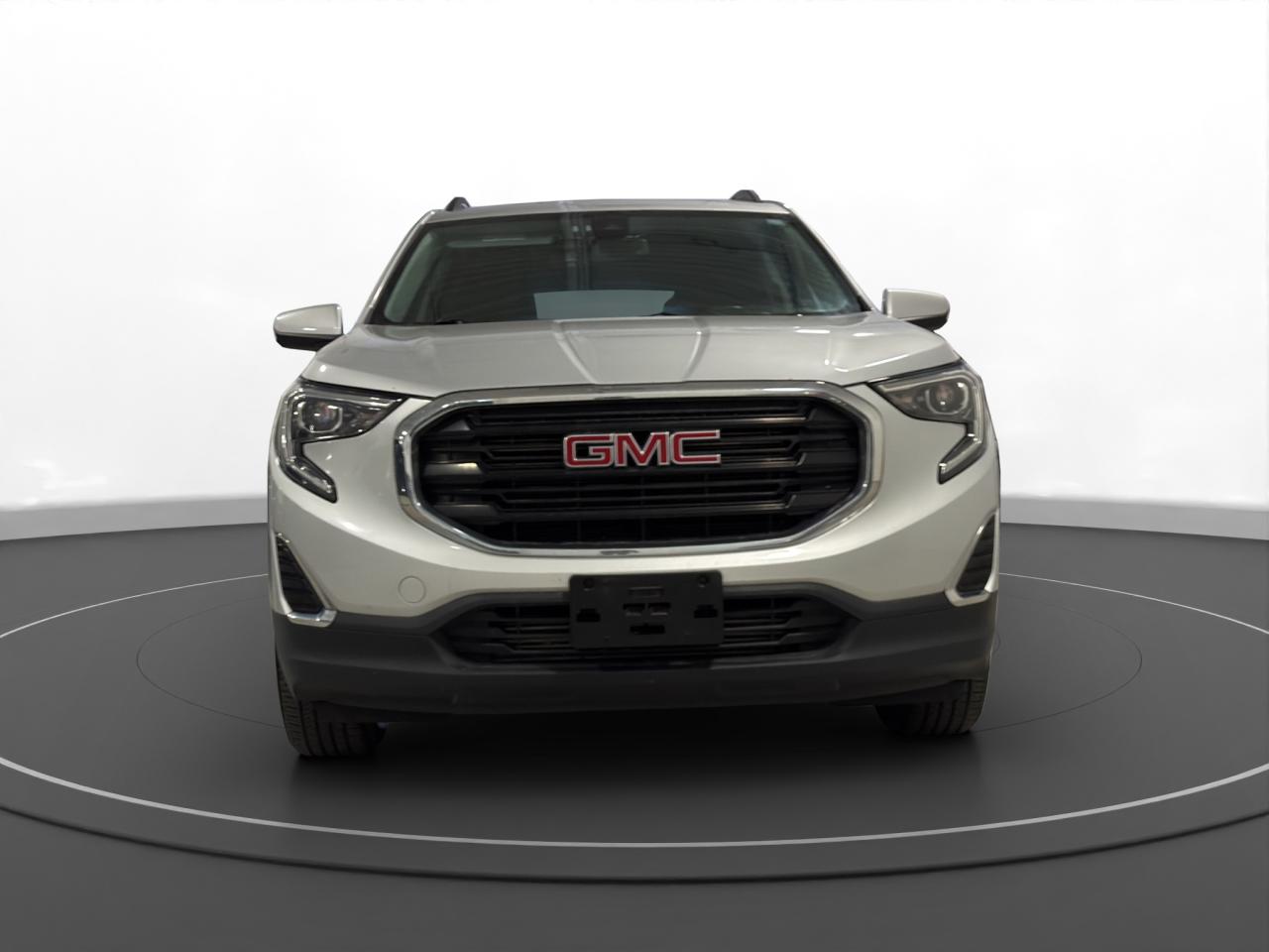 2020 GMC Terrain SLE - Photo #2