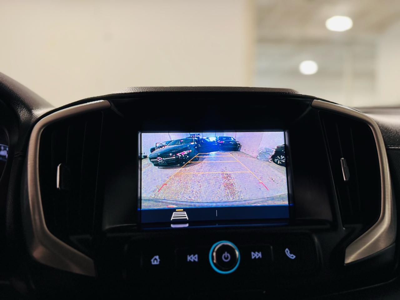 2020 GMC Terrain SLE - Photo #11