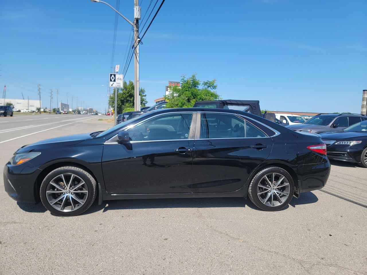 2015 Toyota Camry XLE - Photo #7