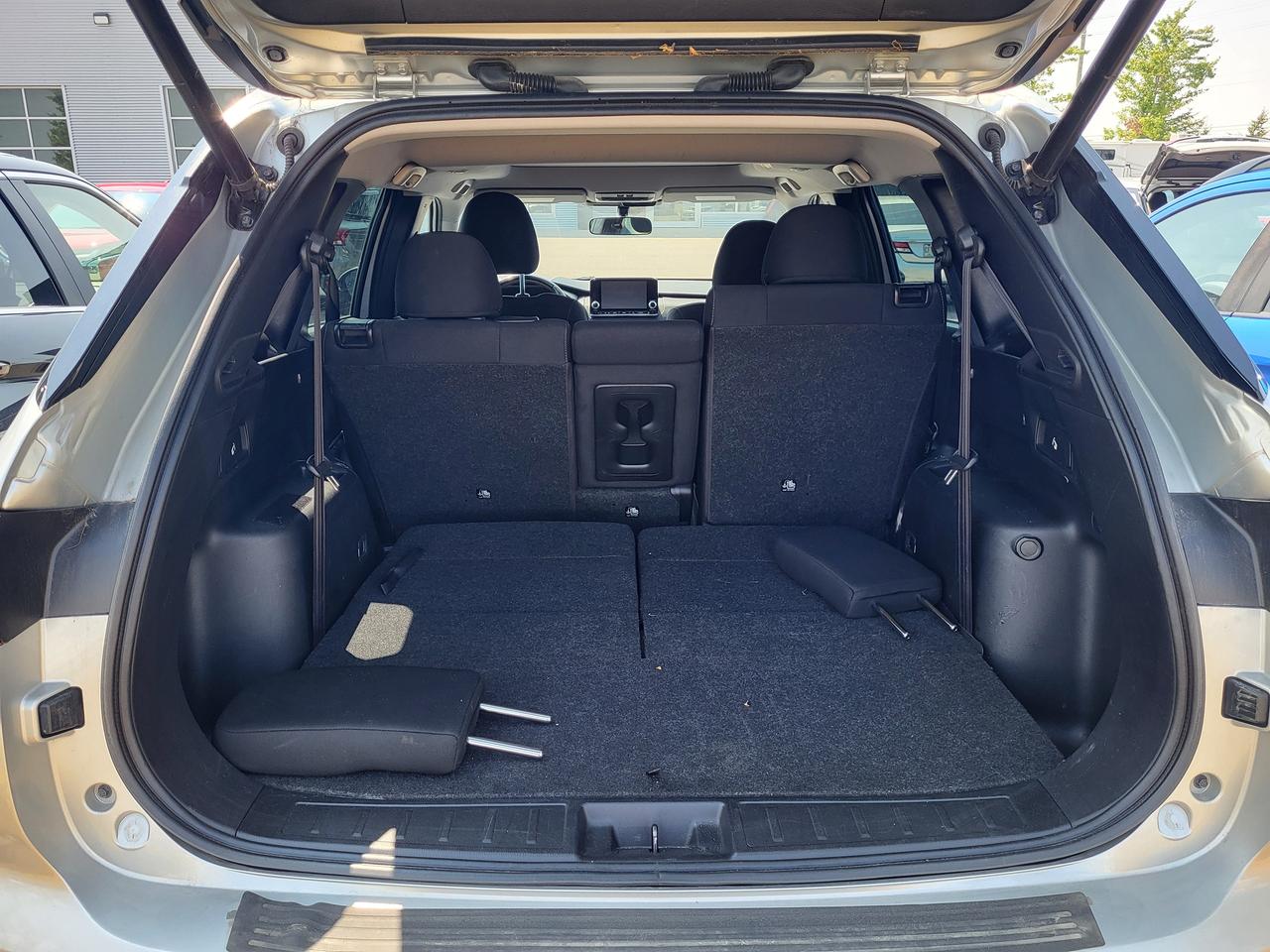 2022 Mitsubishi Outlander SE Photo