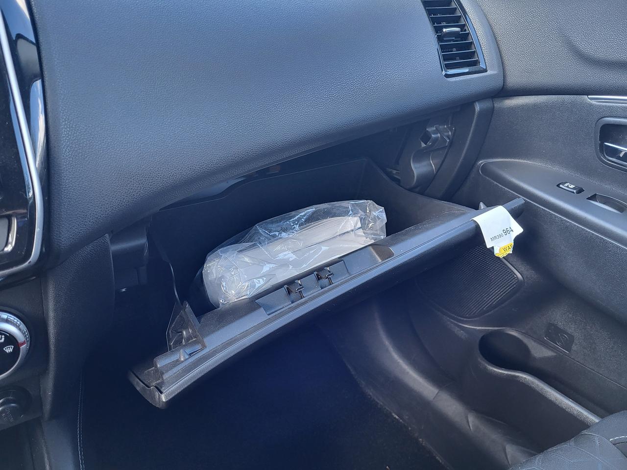 2022 Mitsubishi Outlander SE Photo