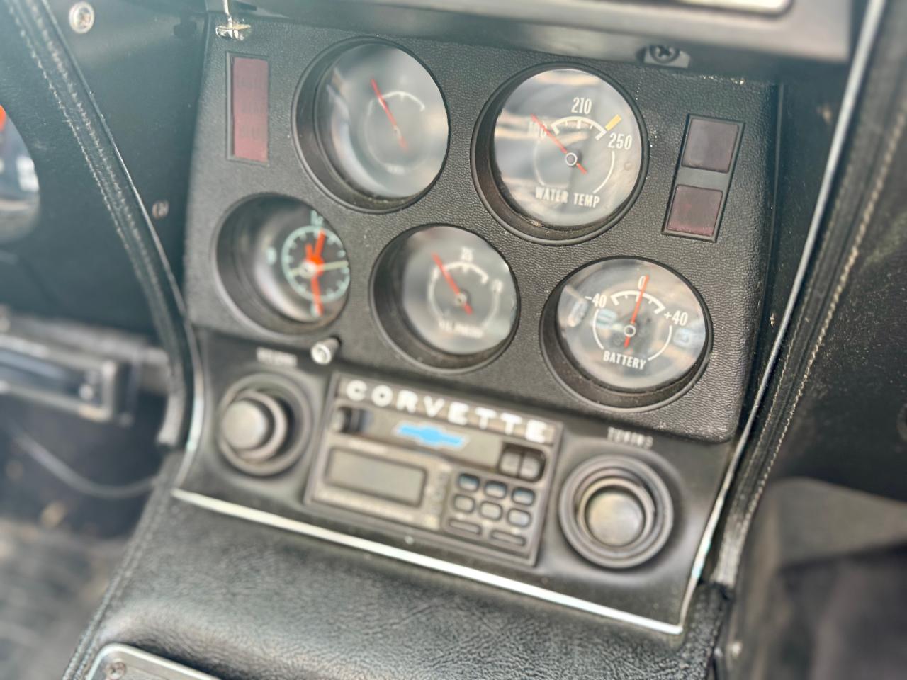 1972 Chevrolet Corvette Convertible 4-Speed Manual with A/C - Photo #14