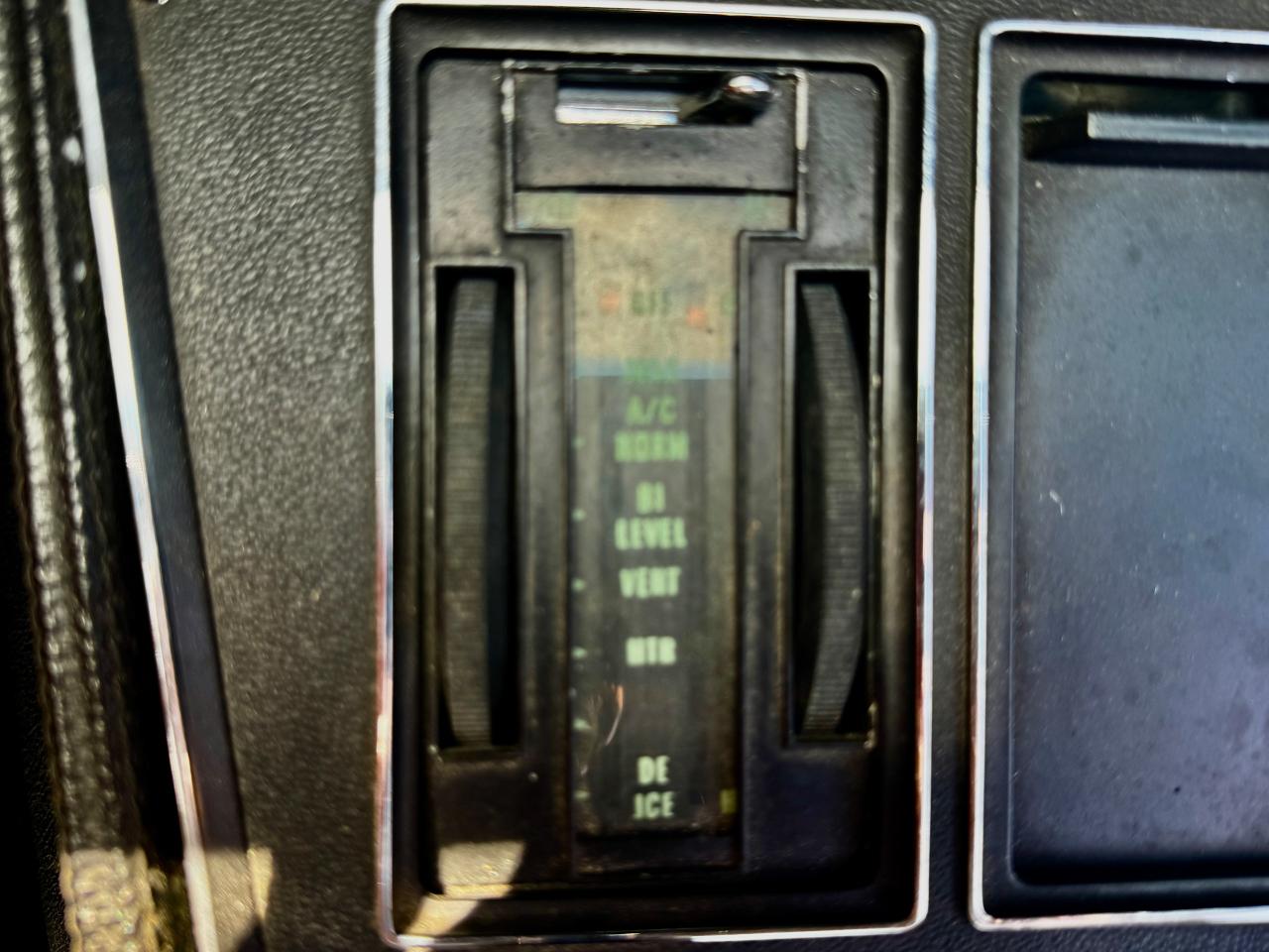 1972 Chevrolet Corvette Convertible 4-Speed Manual with A/C - Photo #19