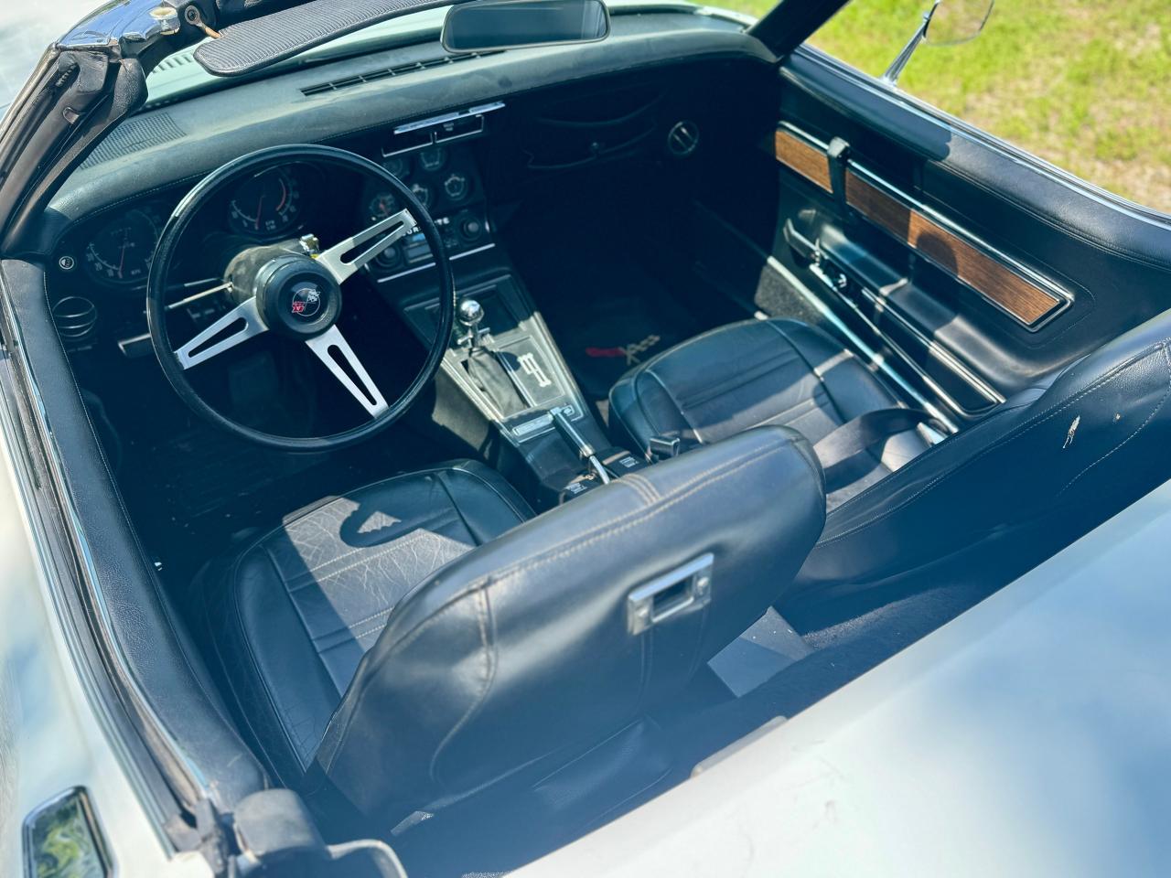 1972 Chevrolet Corvette Convertible 4-Speed Manual with A/C - Photo #9
