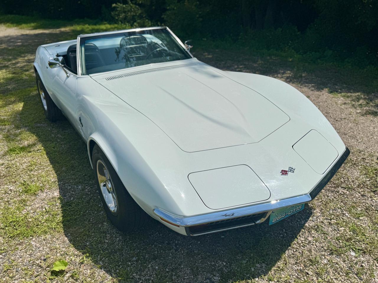 1972 Chevrolet Corvette Convertible 4-Speed Manual with A/C - Photo #3