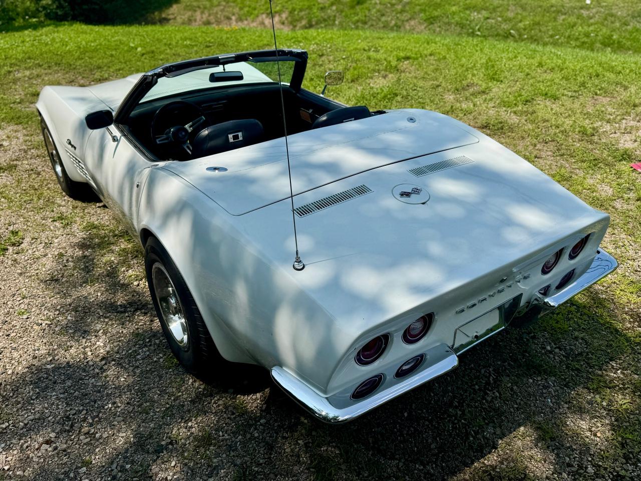 1972 Chevrolet Corvette Convertible 4-Speed Manual with A/C - Photo #8