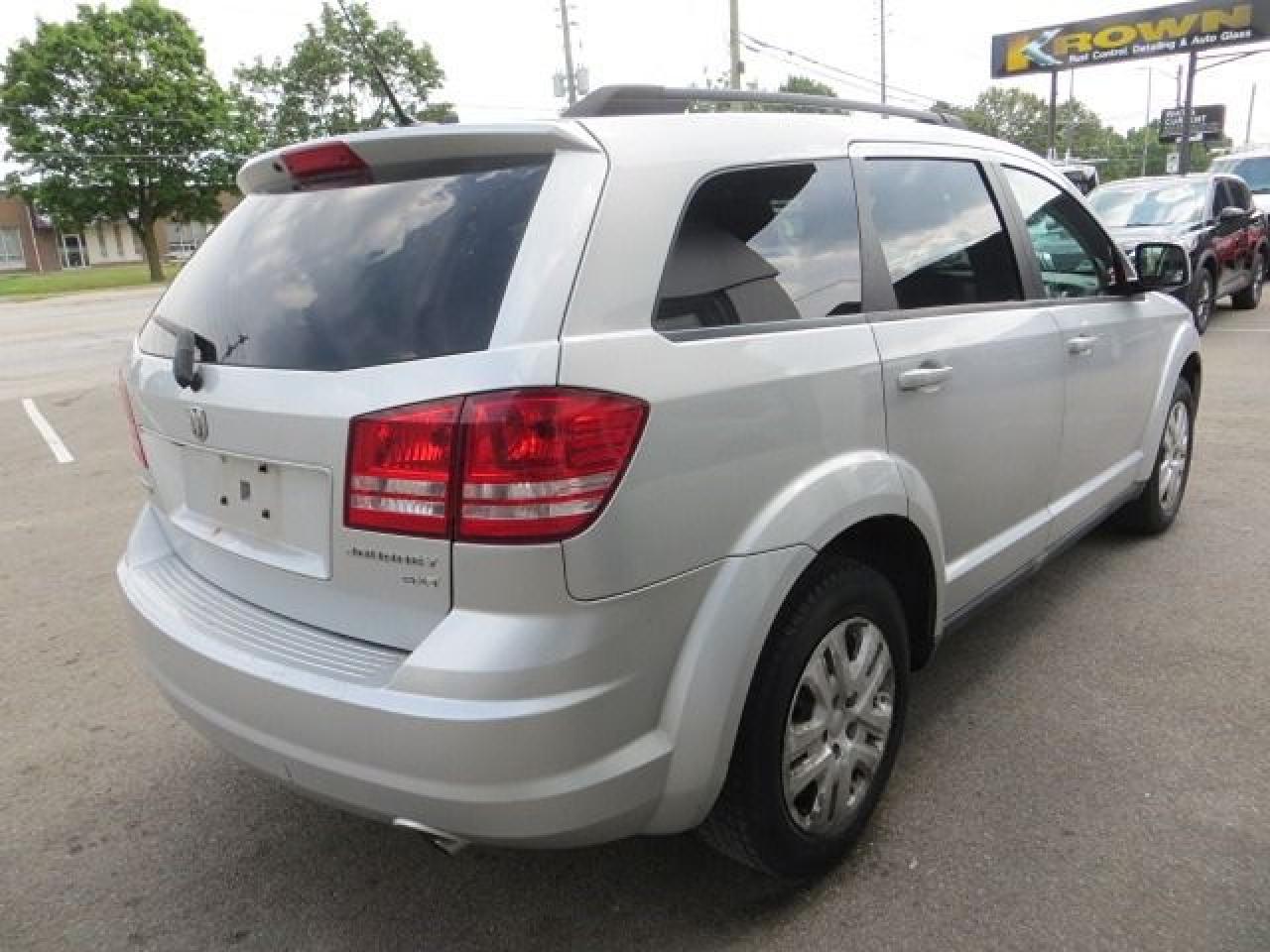 2010 Dodge Journey TRADE IN SPECIAL, 6CYL, DVD, IT RUNS WELL - Photo #6