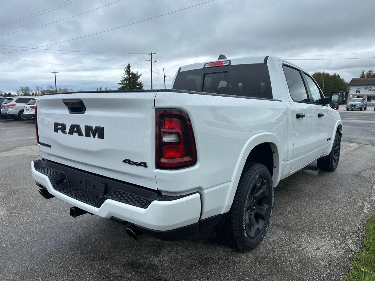 2025 RAM 1500 Big Horn NIGHT EDITION! PANO SUNROOF! Photo