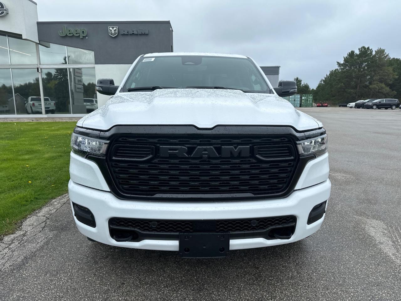 2025 RAM 1500 Big Horn PANO ROOF, RENTAL Photo2