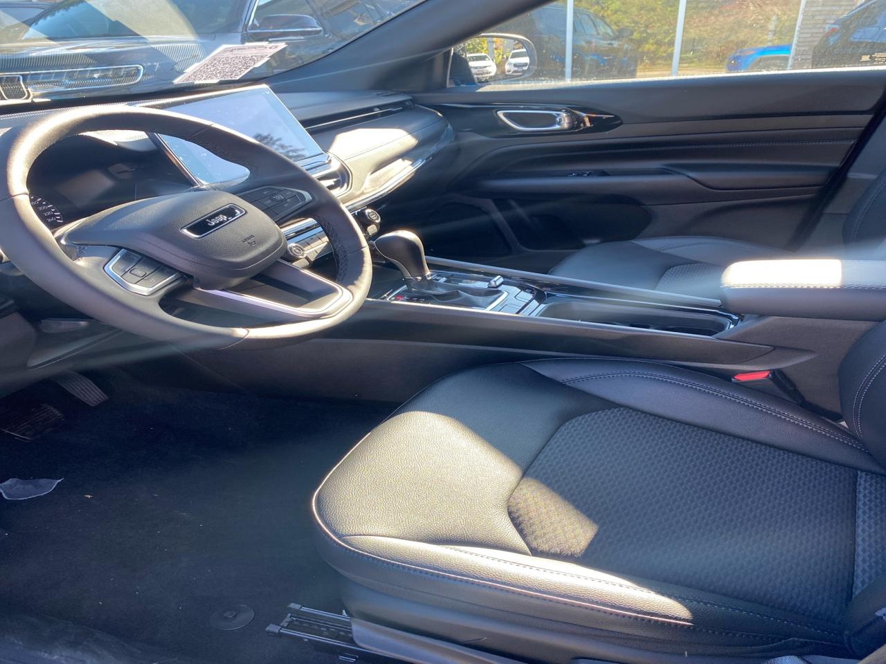 2026 Jeep Compass North Altitude black out edition Photo