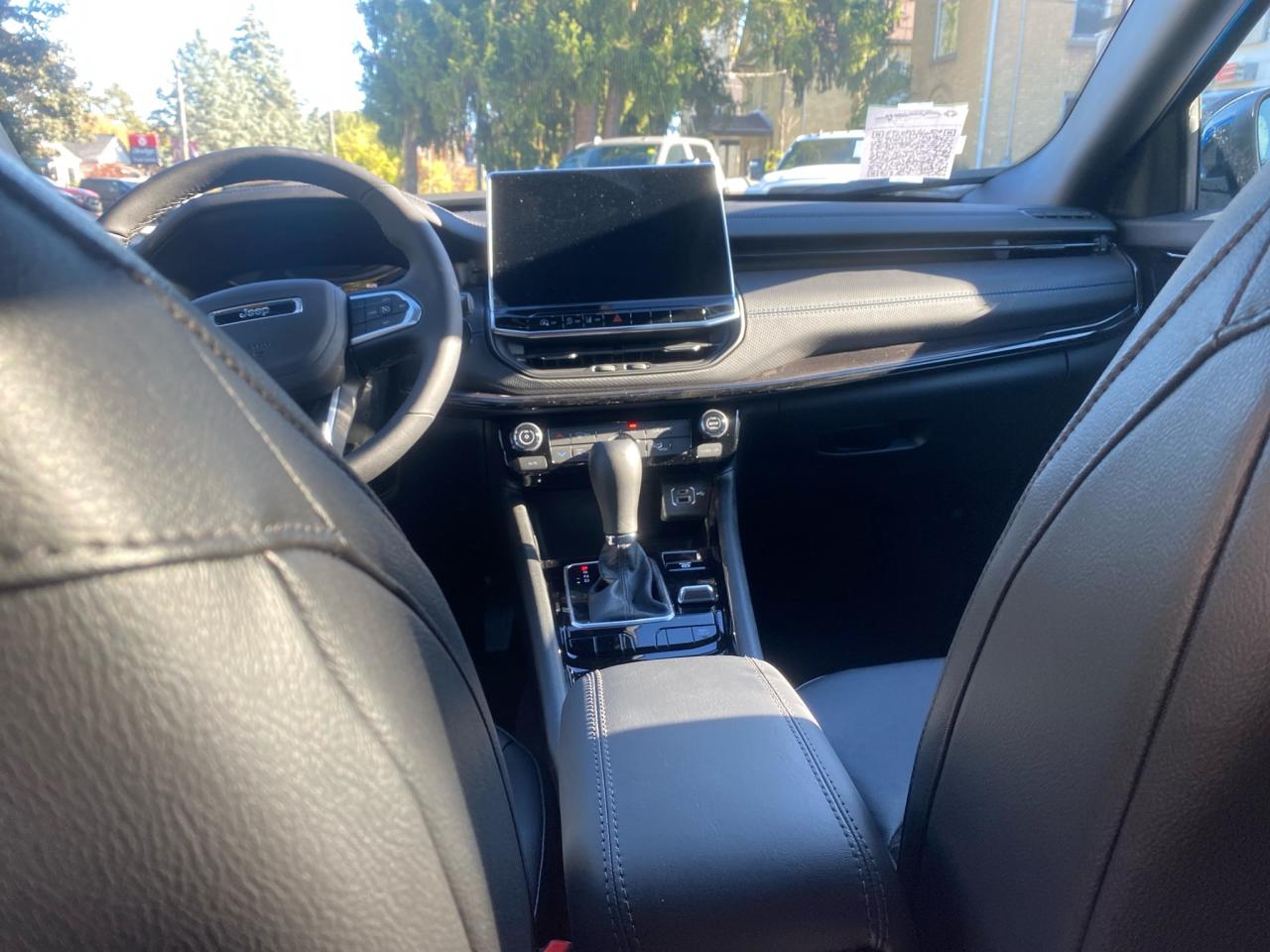 2026 Jeep Compass North Altitude black out edition Photo