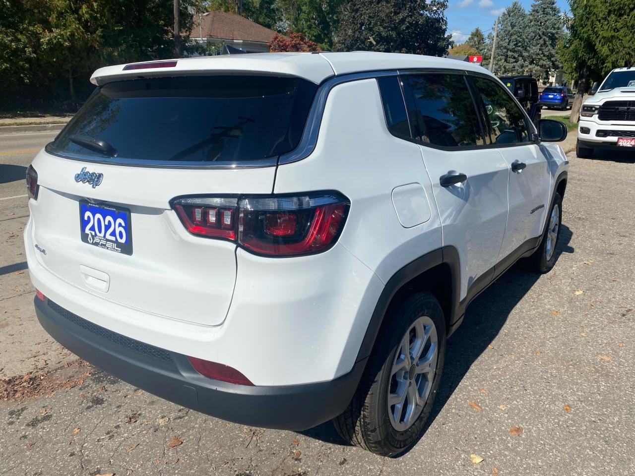 2026 Jeep Compass Sport Low lease rates Photo4