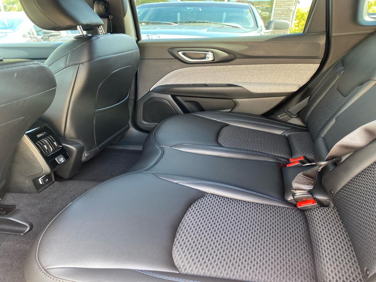 2026 Jeep Compass North Ask about our low lease payments Photo