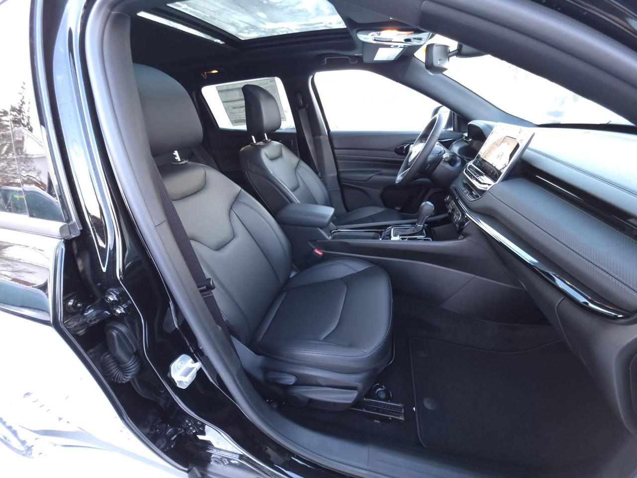 2026 Jeep Compass Limited SUNROOF, NAV, LEATHER, REMOTE START! 0% FINANCING UP TO 60 MONTHS! Photo