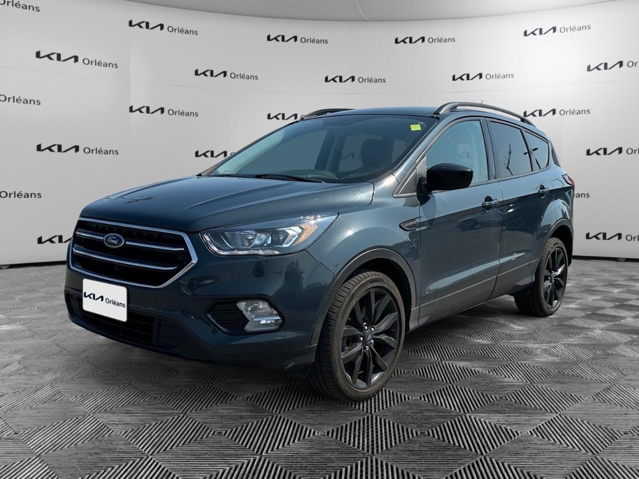 Used 2019 Ford Escape SE 4WD for sale in Orleans, ON