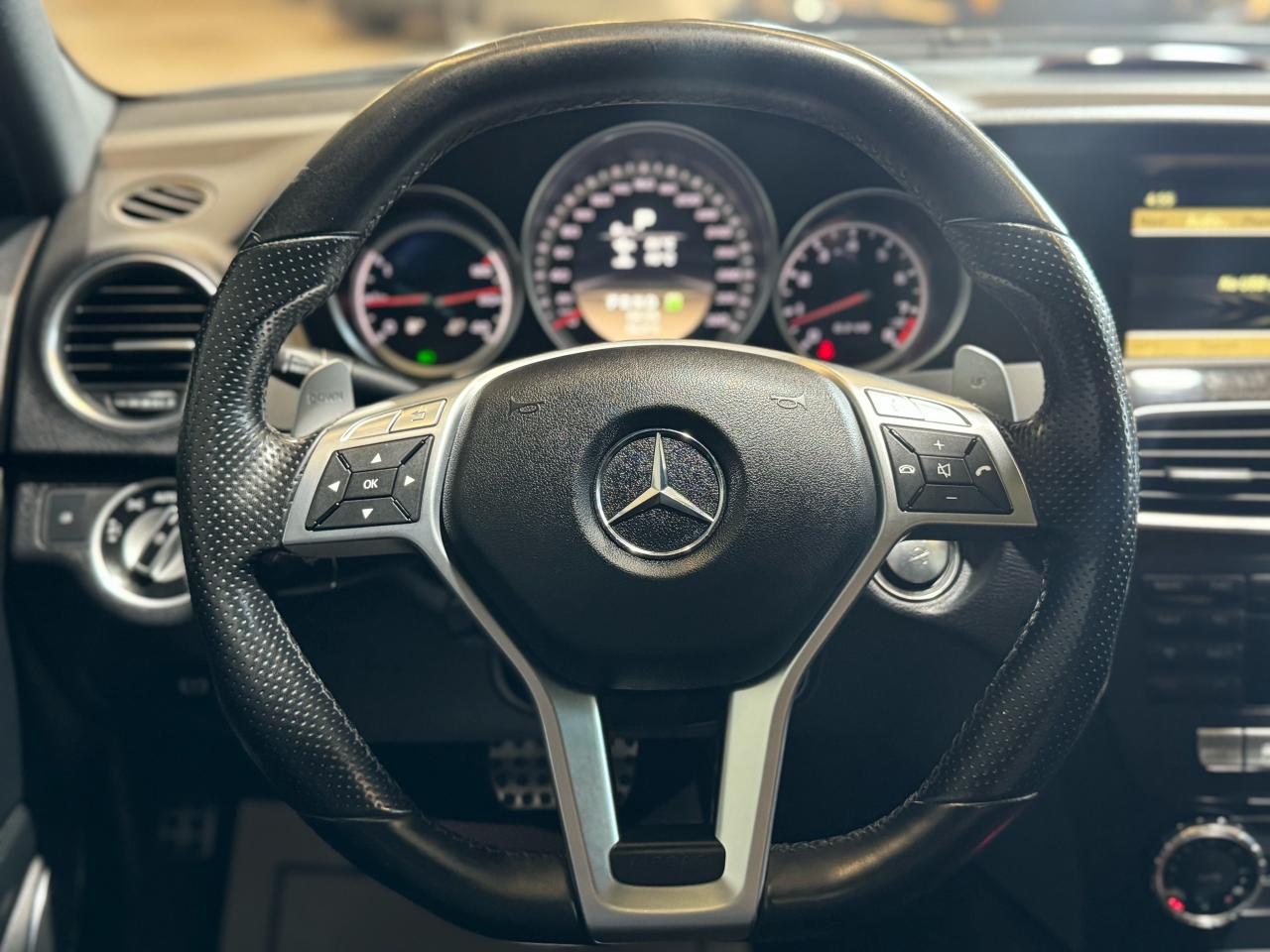 2012 Mercedes-Benz C63 AMG |NAV|BACKUP|HK SOUND|CLEAN CARFAX|451HP| - Photo #10