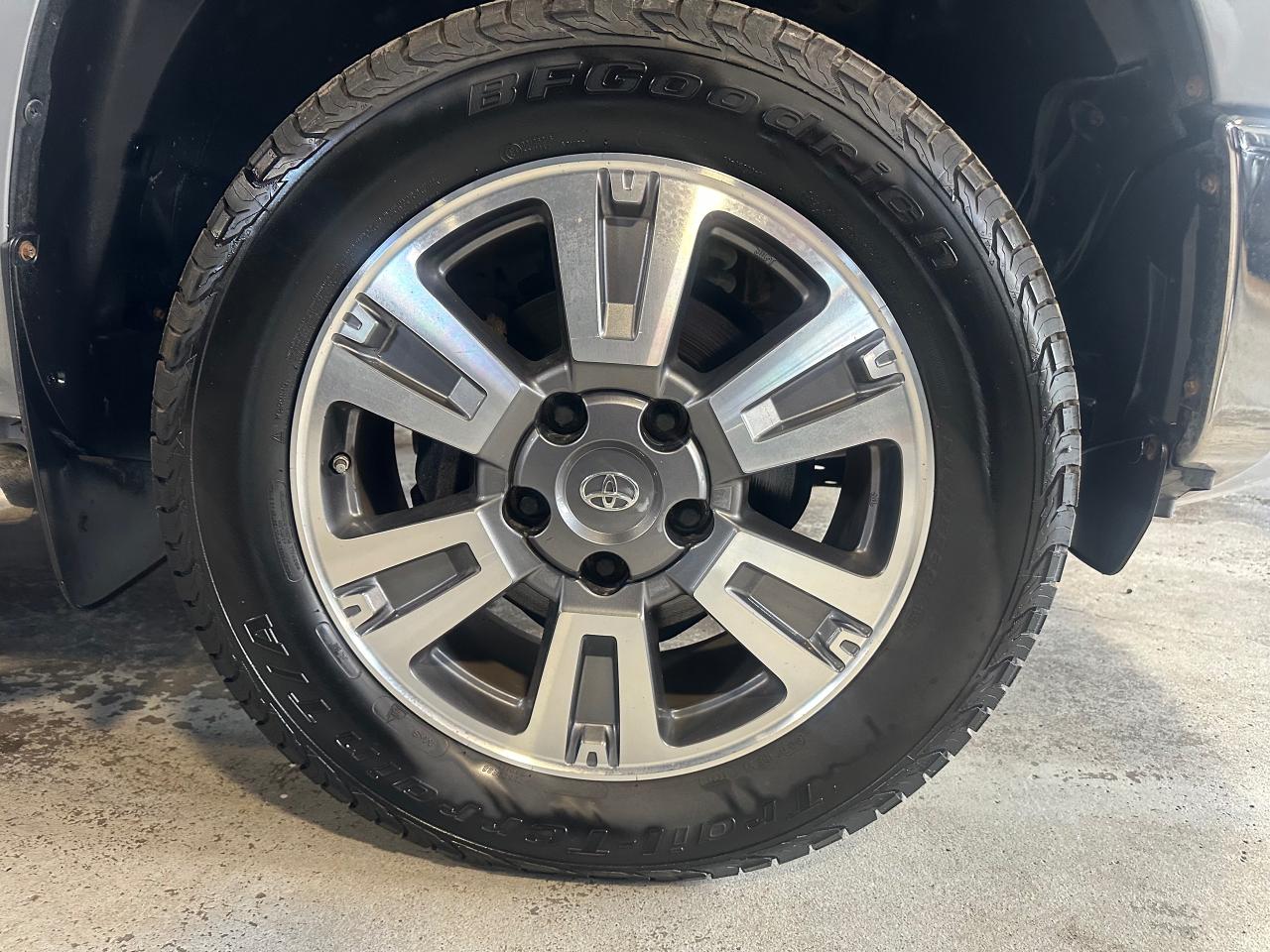 2020 Toyota Tundra SR5 5.7L V8 | DOUBLE CAB | NO ACCIDENTS - Photo #5