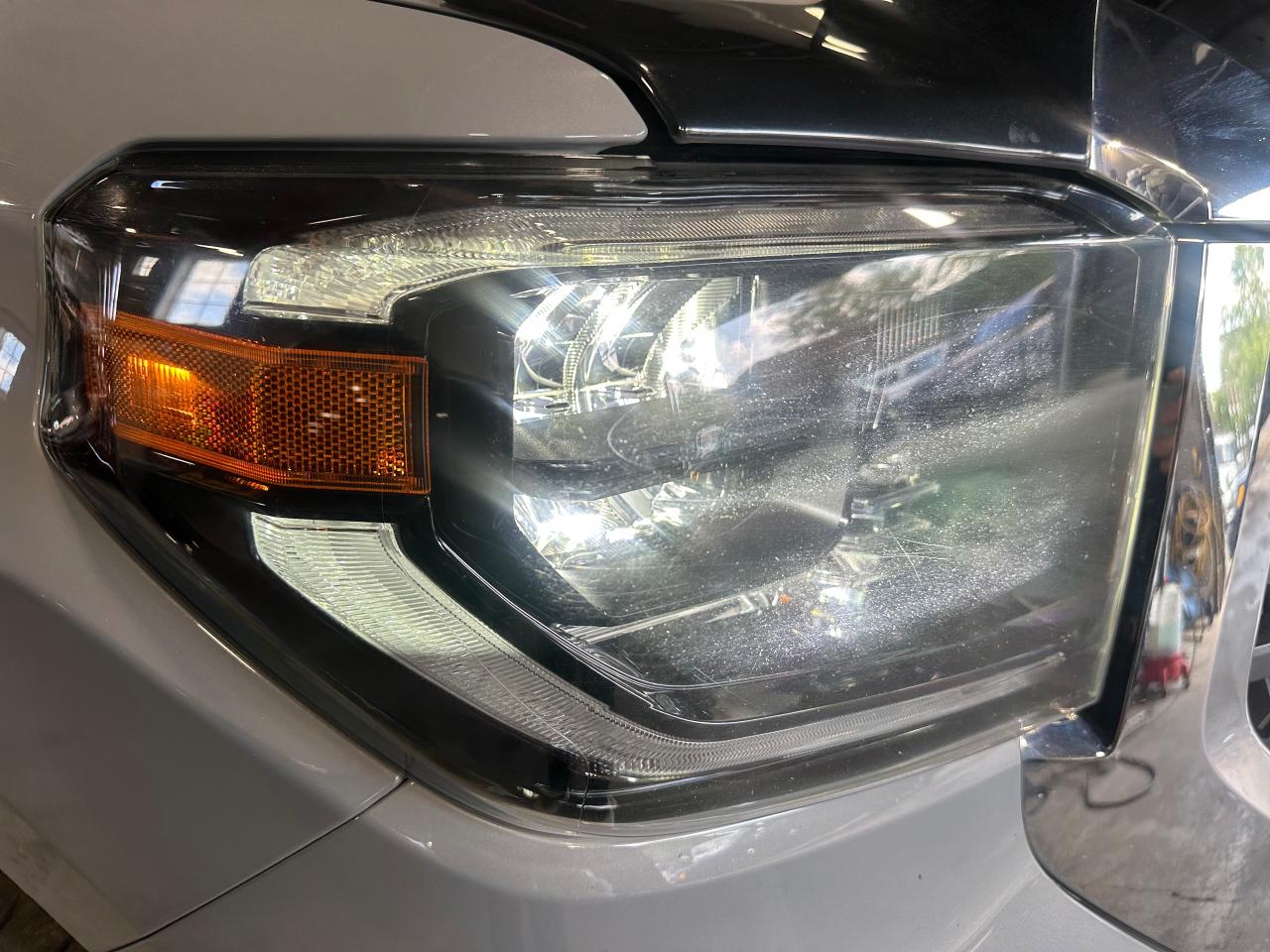 2020 Toyota Tundra SR5 5.7L V8 | DOUBLE CAB | NO ACCIDENTS - Photo #4