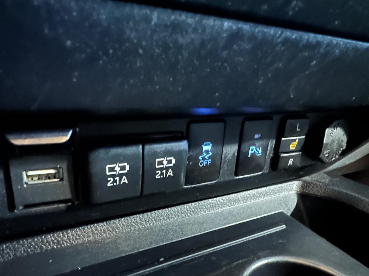 2020 Toyota Tundra SR5 5.7L V8 | DOUBLE CAB | NO ACCIDENTS - Photo #33