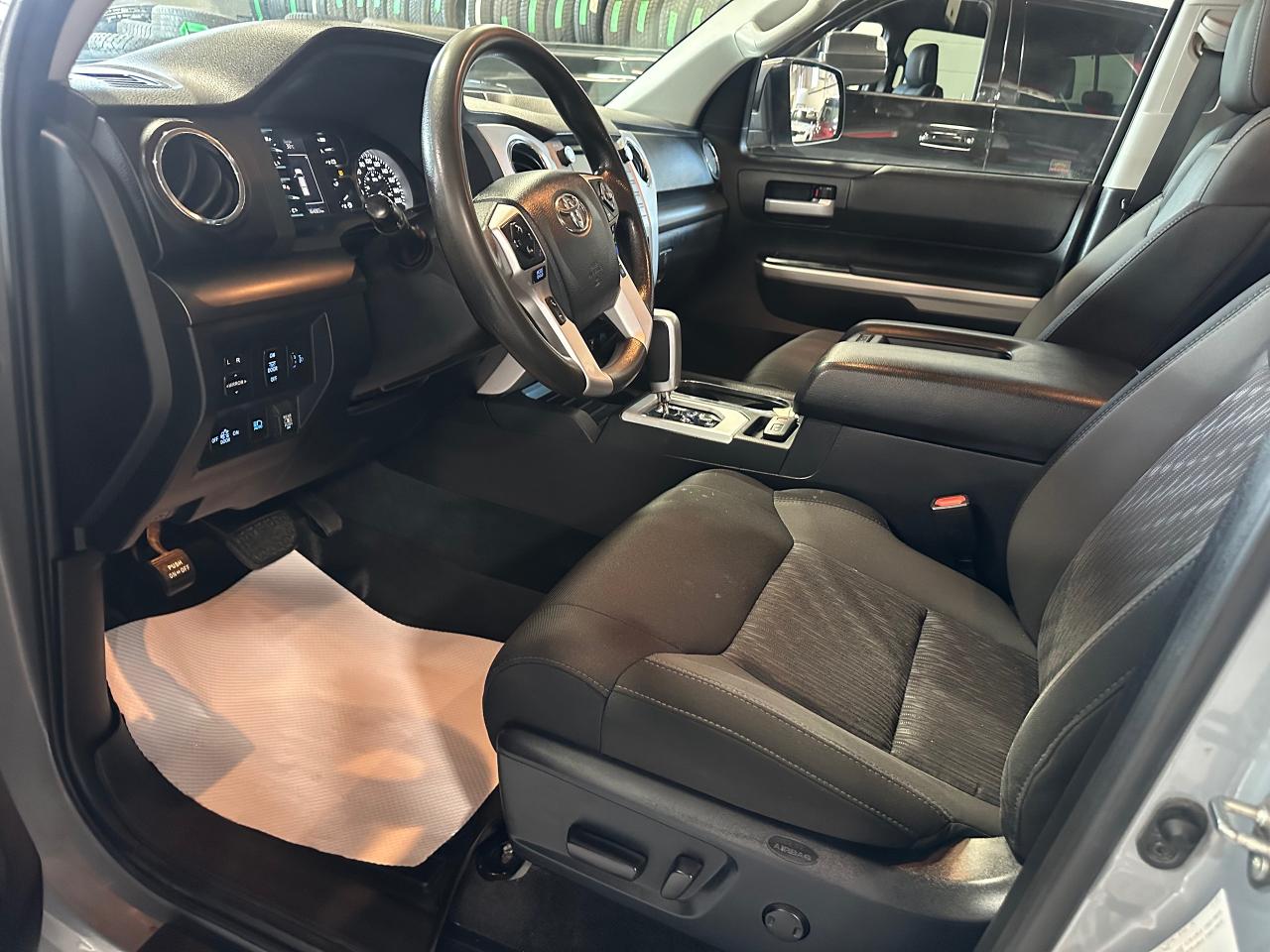 2020 Toyota Tundra SR5 5.7L V8 | DOUBLE CAB | NO ACCIDENTS - Photo #26