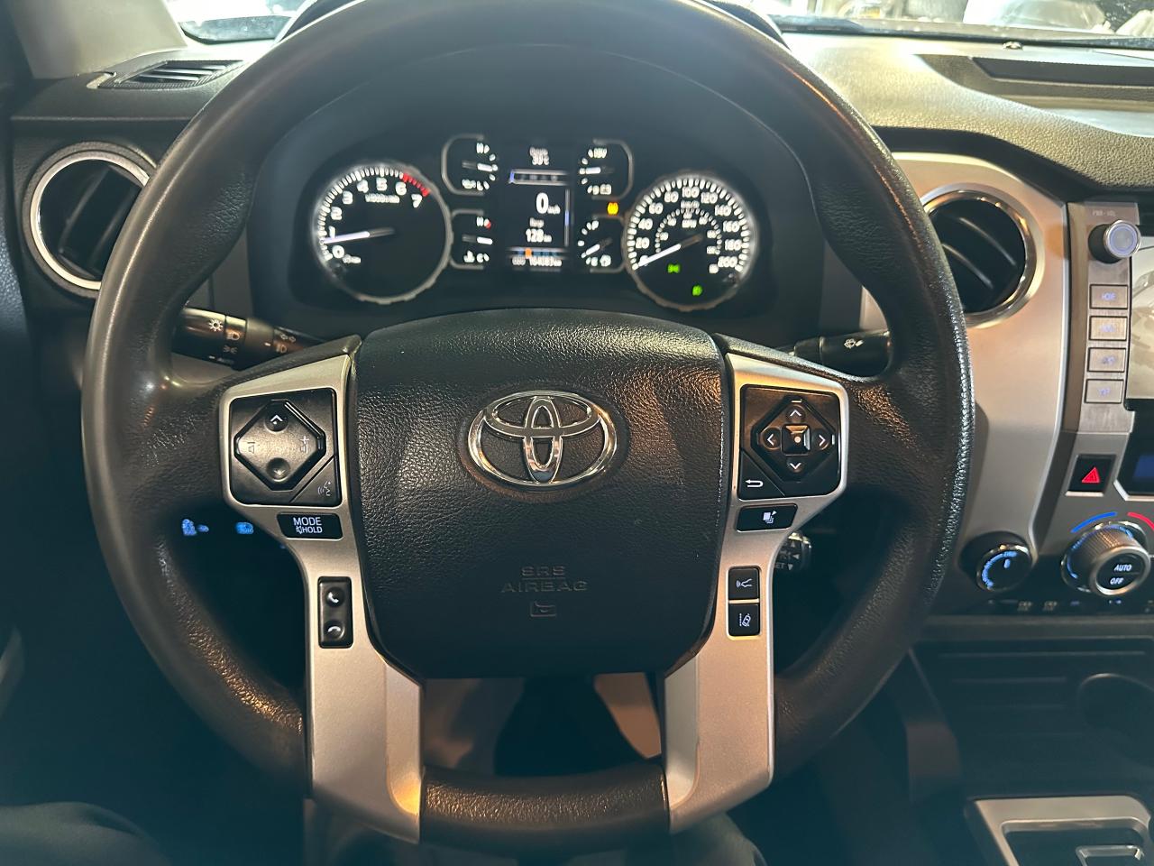 2020 Toyota Tundra SR5 5.7L V8 | DOUBLE CAB | NO ACCIDENTS - Photo #29
