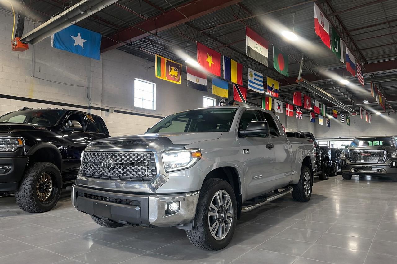 2020 Toyota Tundra SR5 5.7L V8 | DOUBLE CAB | NO ACCIDENTS Photo