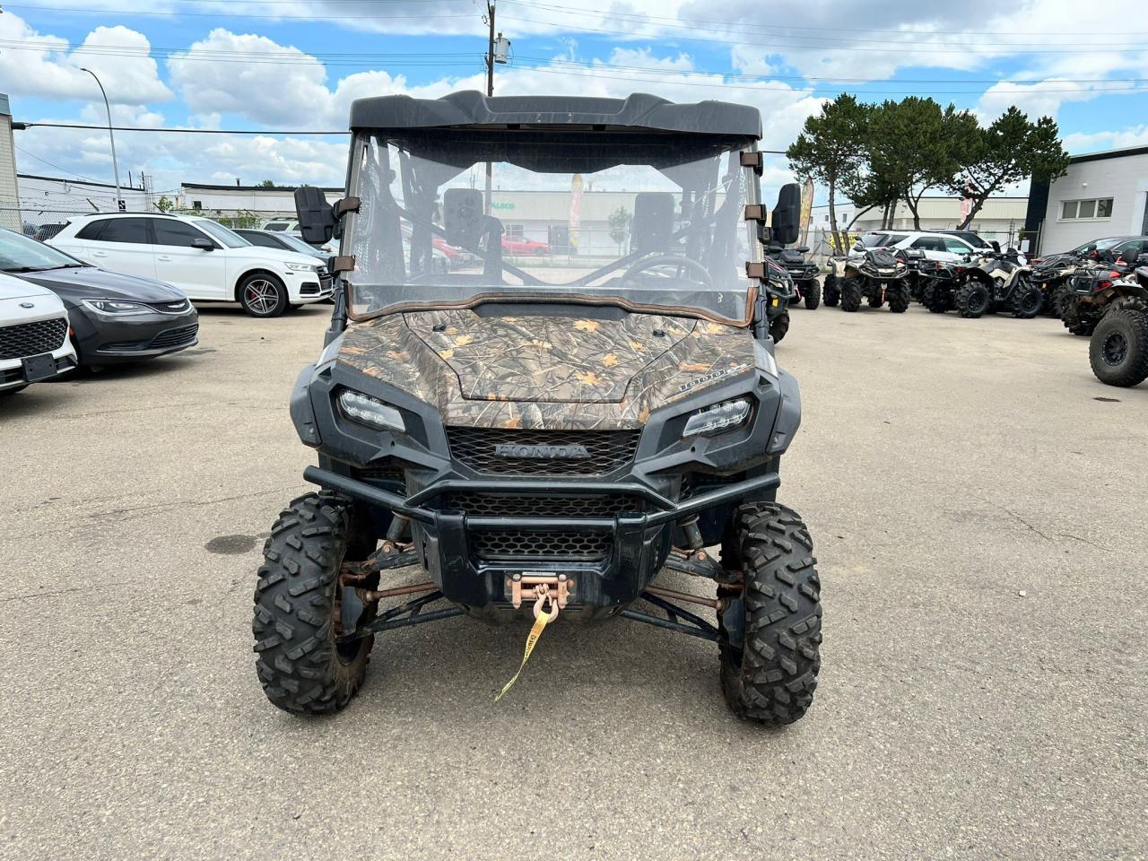 2021 Honda Pioneer 1000  - Photo #2