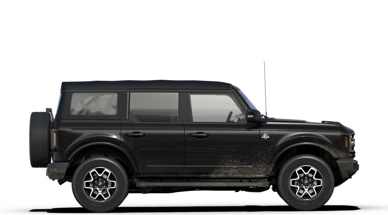 2025 Ford Bronco Outer Banks Photo5