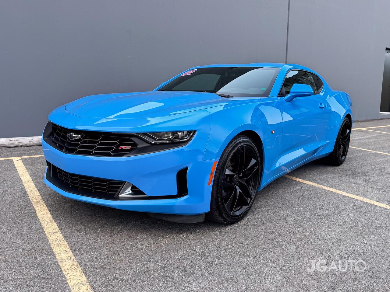 2023 Chevrolet Camaro 2dr Coupe 2LT