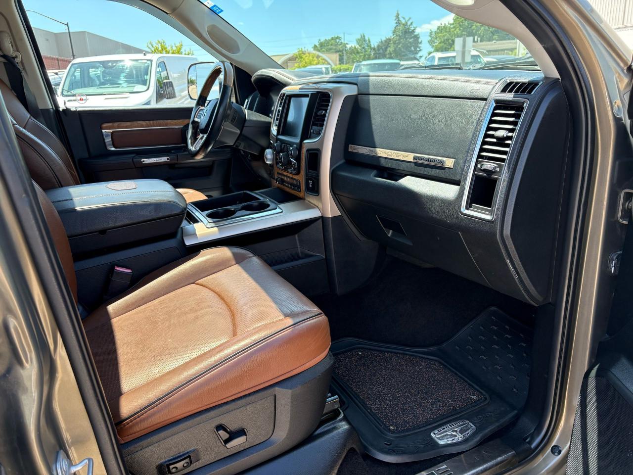 2015 RAM 1500 Longhorn - Photo #12