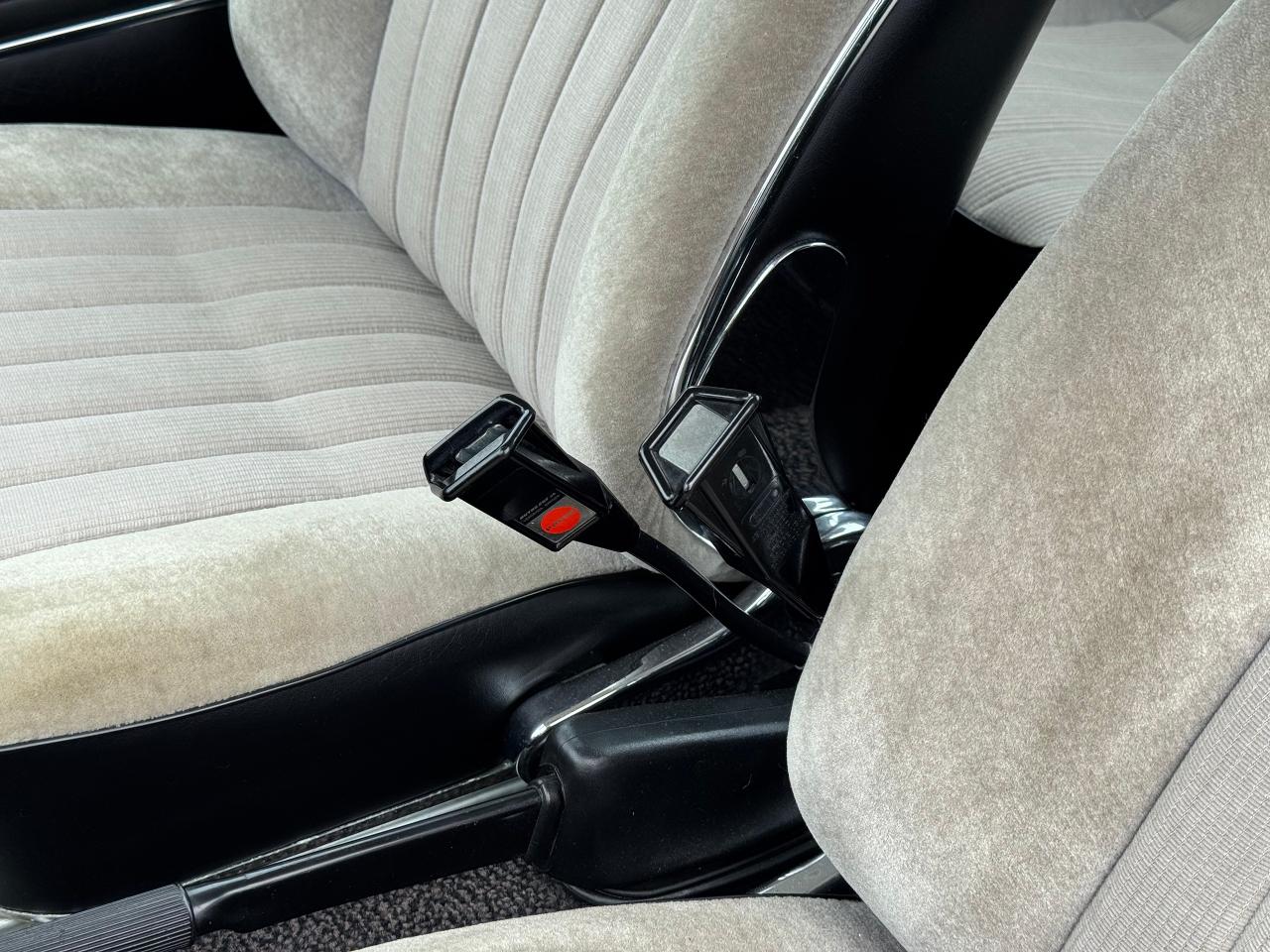 1972 BMW 3 Series 3.0 CSI **IMMACULATE CONDITION** - Photo #42